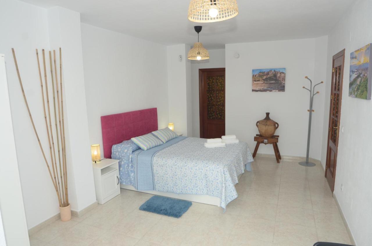 Habitacion Grande Con Terraza Privada, Malaga Centro 외부 사진